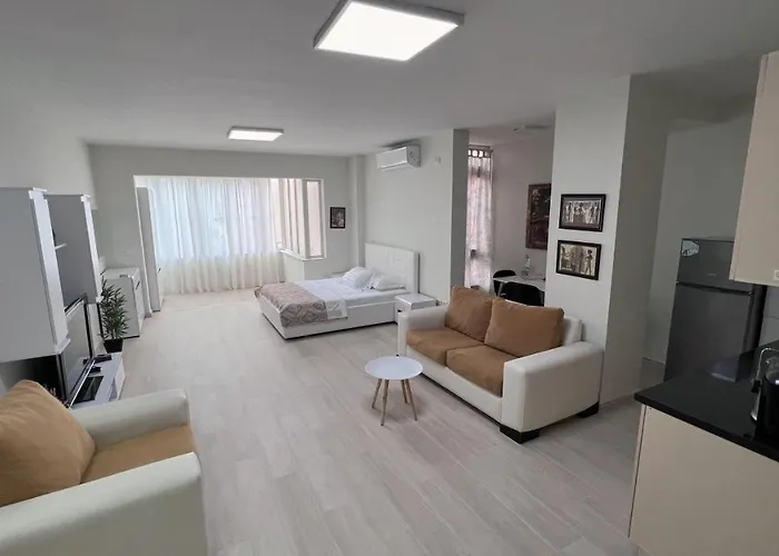 Home & Apartment In Tirana